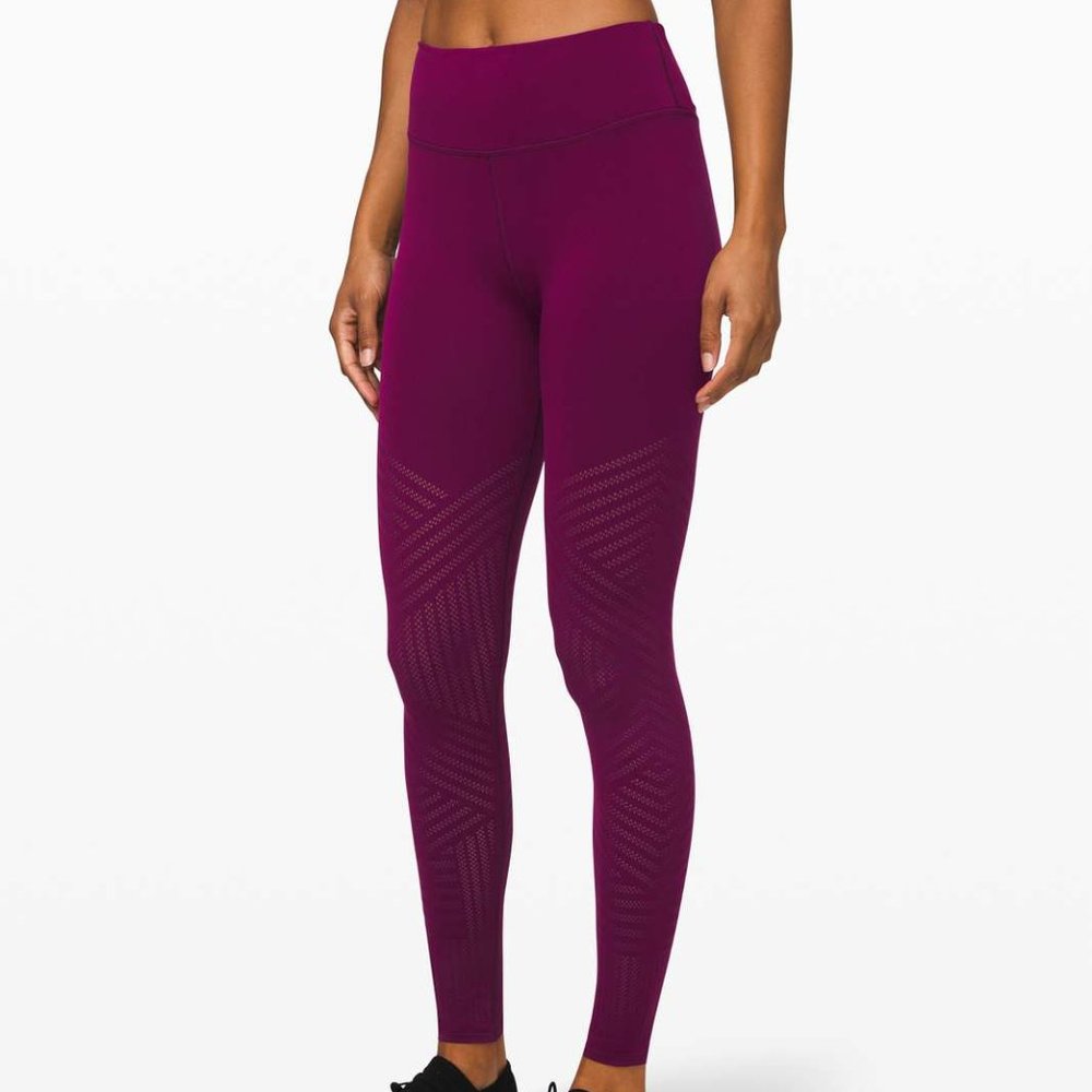 Lululemon Reveal Tight 28" Marvel *Mesh Stripes